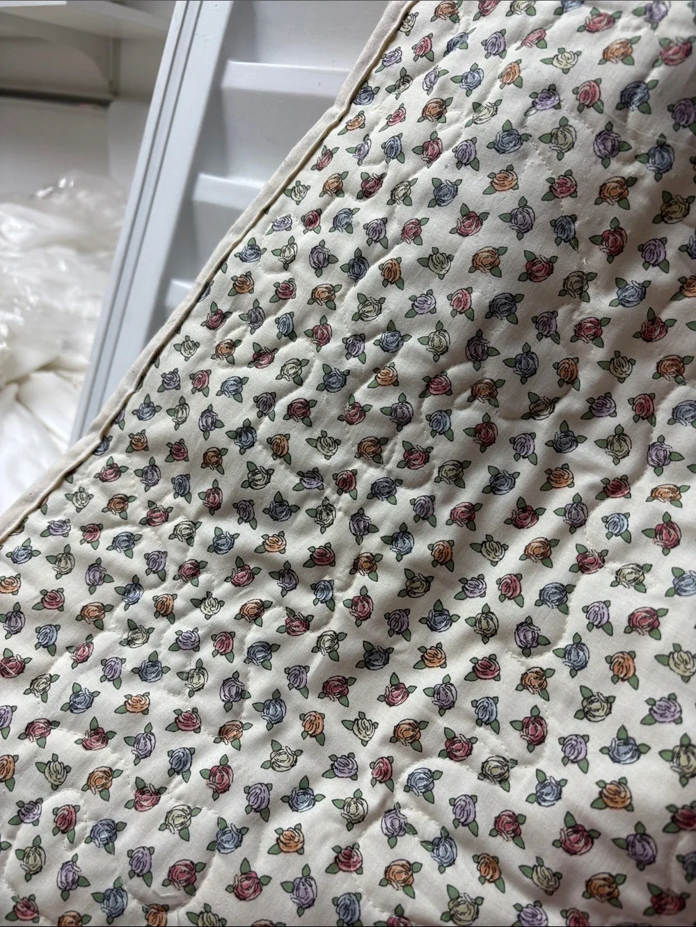 Classic Patchwork Quilt - Blue and Cream